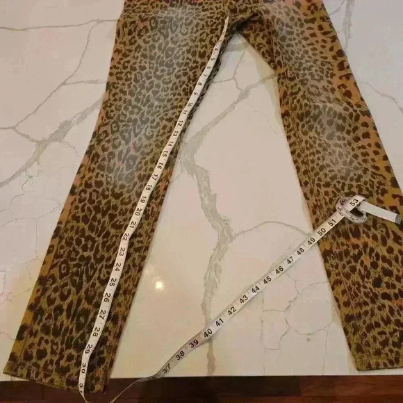 Vanilla Star Womens Stretch Leopard Distress Washed Straight Leg Jeans Size 7 - Picture 6 of 9